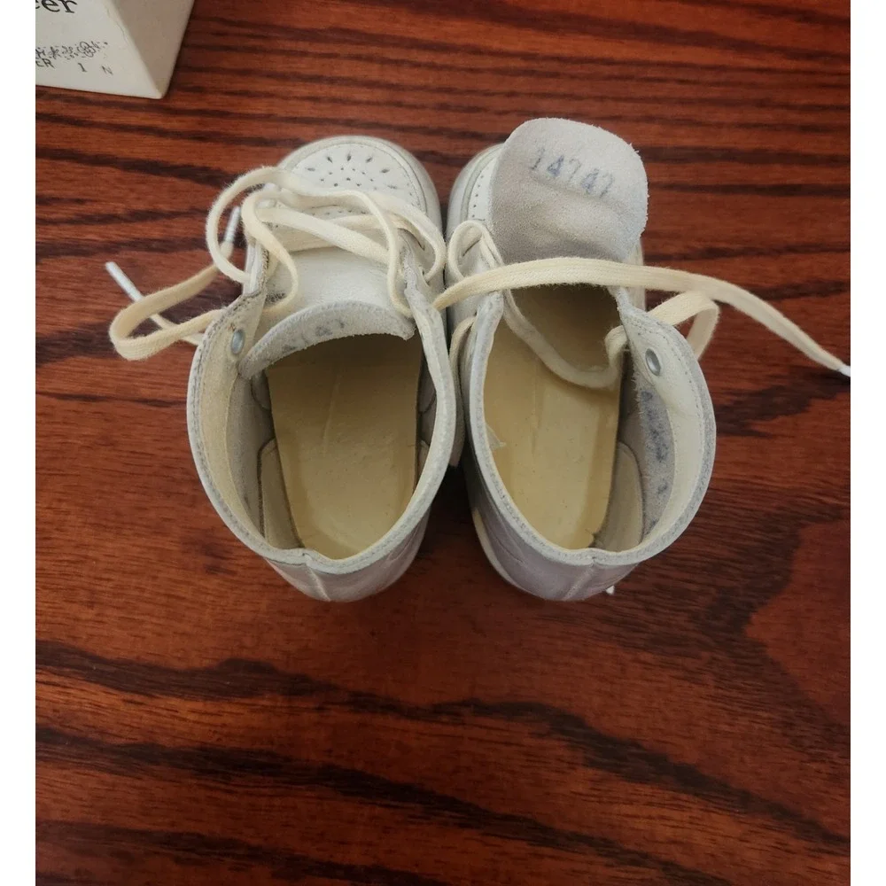 VTG Baby Deer Shoes Trimfoot Infant Creeper Shoes White Leather Size 1‎ Orig Box